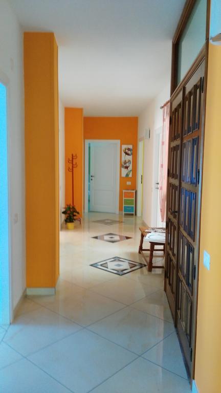 B&B Sa Zodia Guest House Bitti Exterior foto