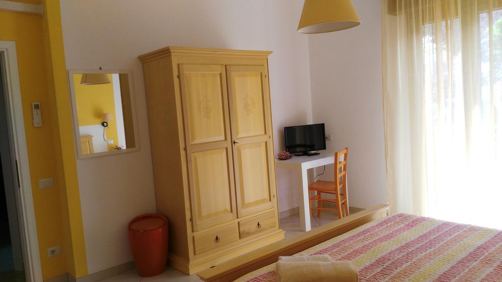 B&B Sa Zodia Guest House Bitti Exterior foto